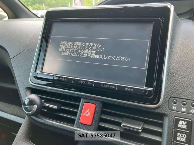 Toyota NOAH HYBRID 2015-12 8037275-4