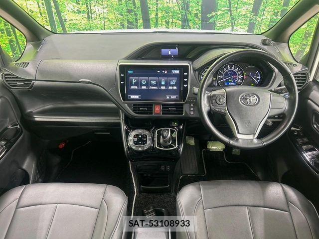 Toyota NOAH HYBRID 2017-12 8037273-1
