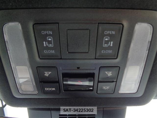 Toyota NOAH HYBRID 2023-08 8037271-19