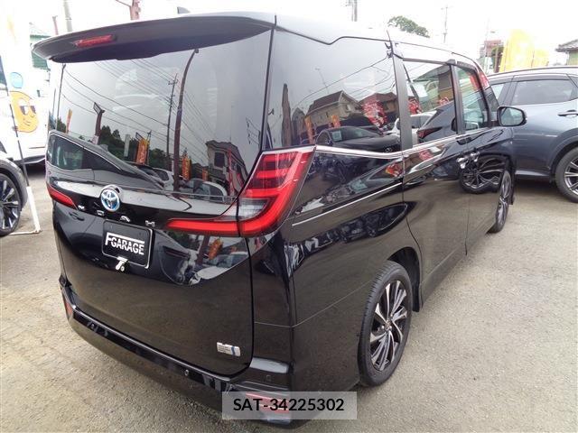 Toyota NOAH HYBRID 2023-08 8037271-7