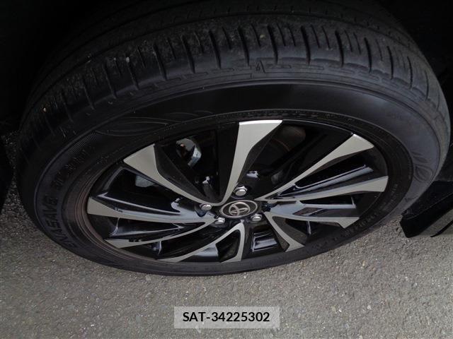 Toyota NOAH HYBRID 2023-08 8037271-8