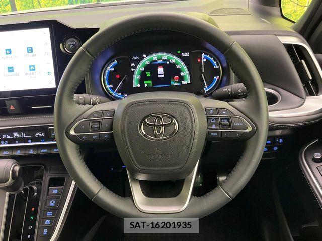 Toyota NOAH HYBRID 2025-04 8037265-11