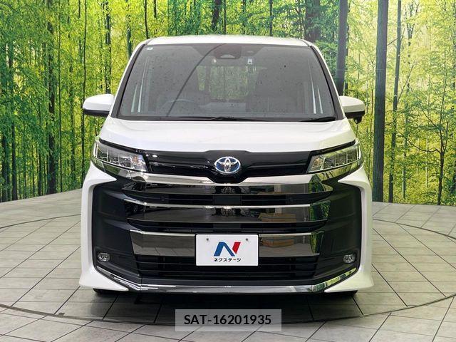 Toyota NOAH HYBRID 2025-04 8037265-14