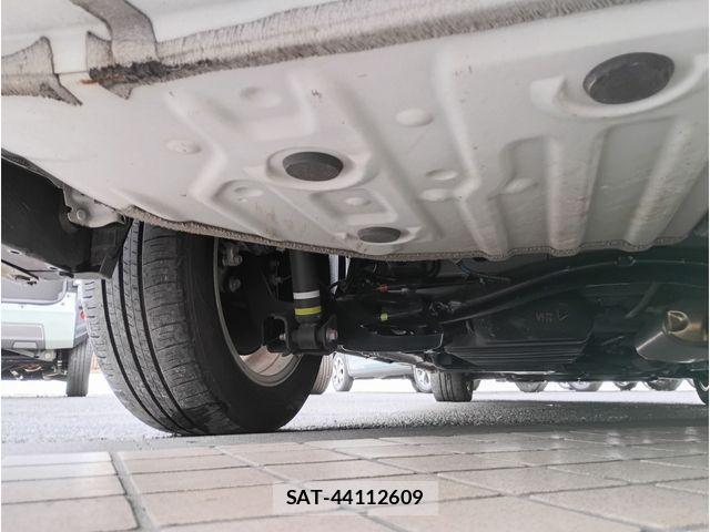 Toyota NOAH HYBRID 2023-07 8037274-9