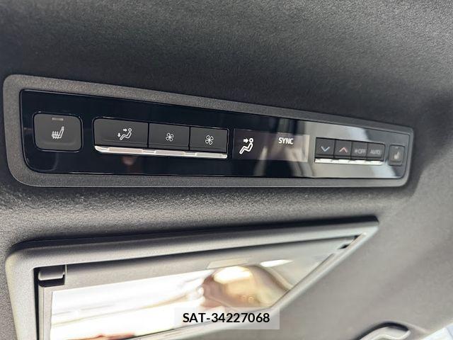 Toyota NOAH HYBRID 2026-06 8037264-24
