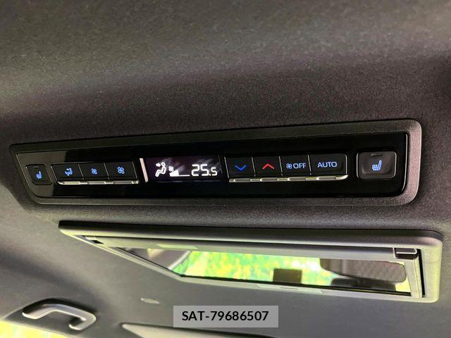 Toyota NOAH HYBRID 2022-04 8037270-4