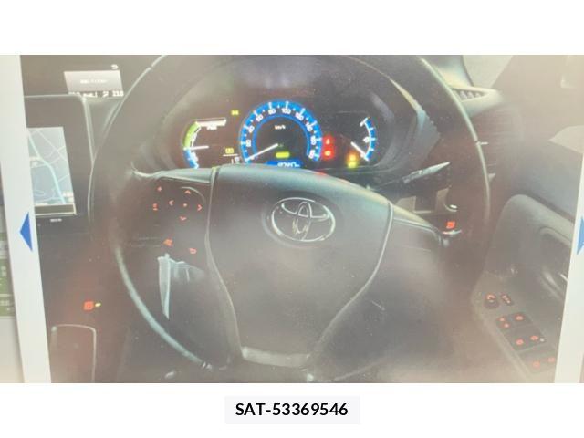 Toyota NOAH HYBRID 2014-05 8074946-9