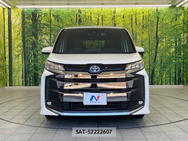 Toyota NOAH HYBRID 2023-01 8074938-11