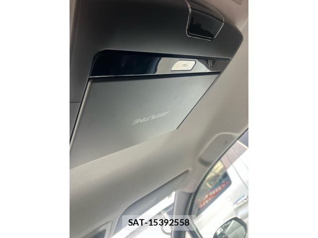 Toyota NOAH HYBRID 2016-02 8074947-11