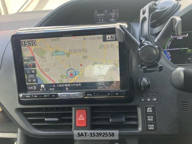 Toyota NOAH HYBRID 2016-02 8074947-22