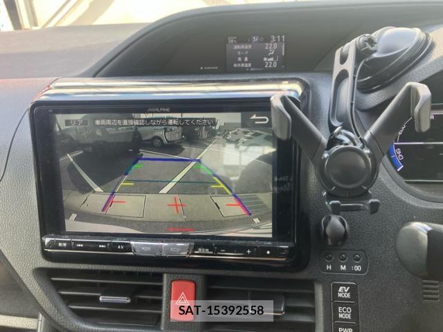 Toyota NOAH HYBRID 2016-02 8074947-23