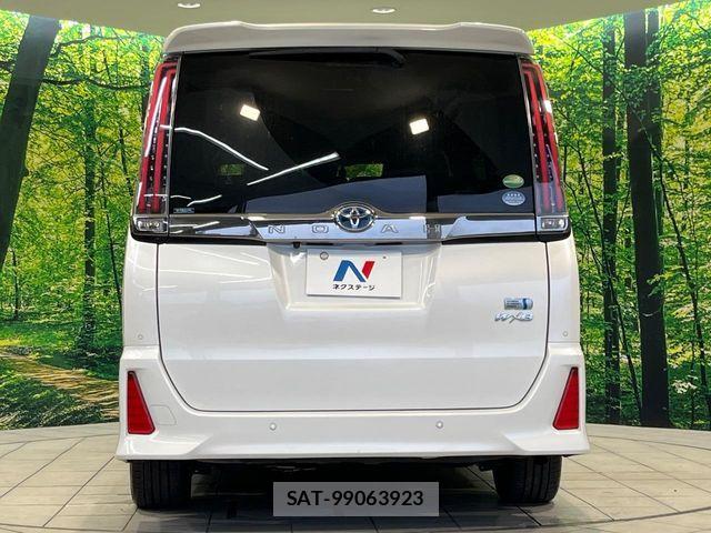 Toyota NOAH HYBRID 2020-06 8074942-15