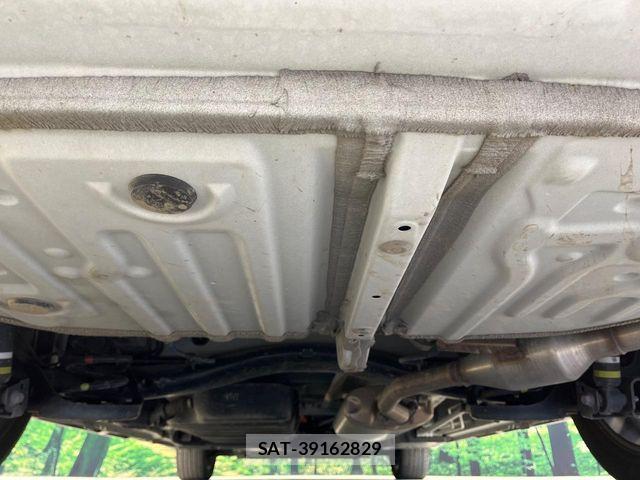 Toyota NOAH HYBRID 2023-08 8074935-18