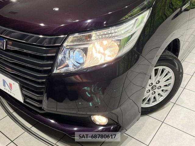 Toyota NOAH HYBRID 2016-03 8074944-11