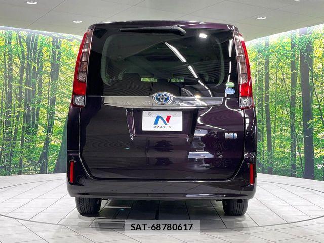 Toyota NOAH HYBRID 2016-03 8074944-14