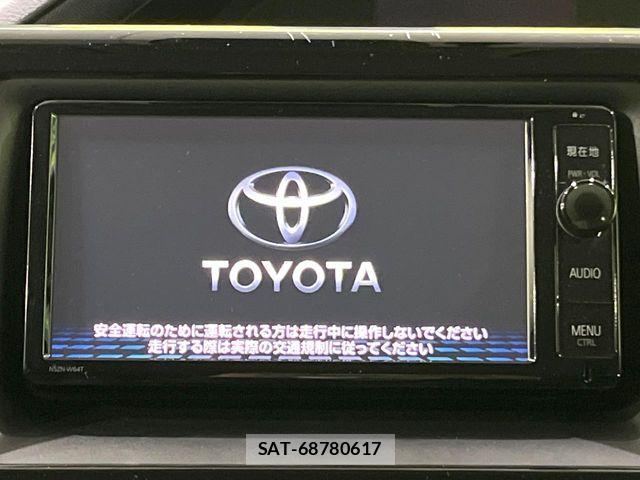 Toyota NOAH HYBRID 2016-03 8074944-2