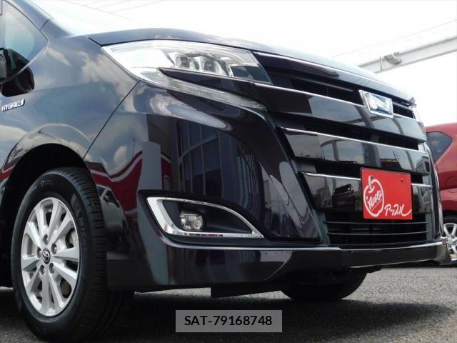 Toyota NOAH HYBRID 2017-07 8074943-9