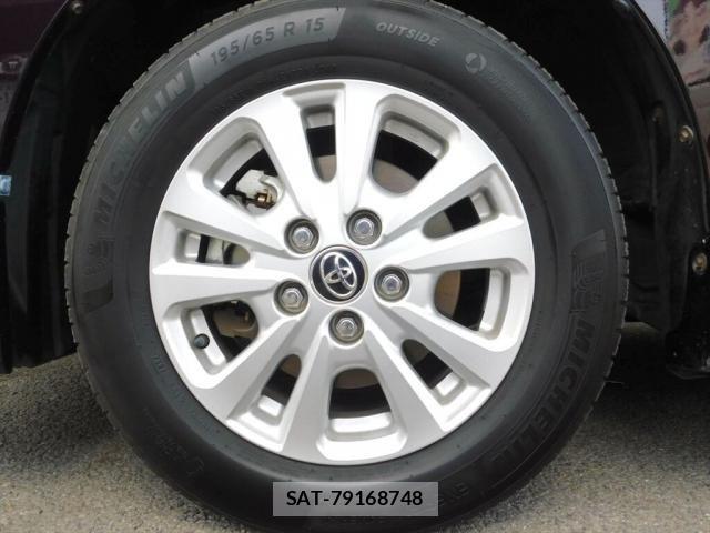 Toyota NOAH HYBRID 2017-07 8074943-29