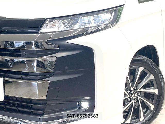 Toyota NOAH HYBRID 2022-10 8100864-14