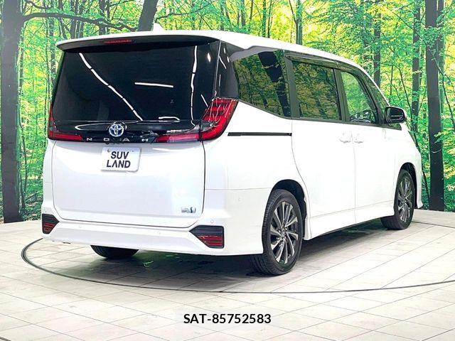 Toyota NOAH HYBRID 2022-10 8100864-19