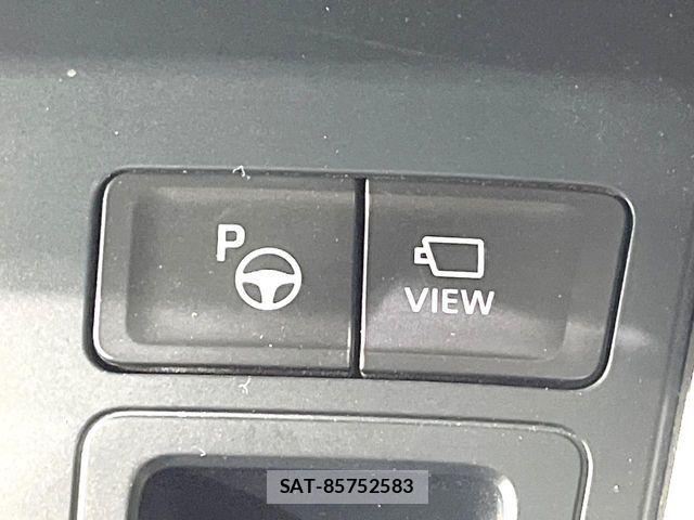 Toyota NOAH HYBRID 2022-10 8100864-6