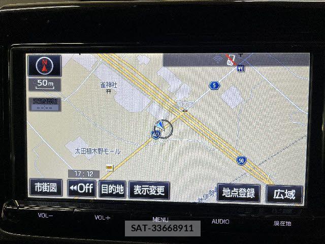 Toyota NOAH HYBRID 2017-02 8100873-5