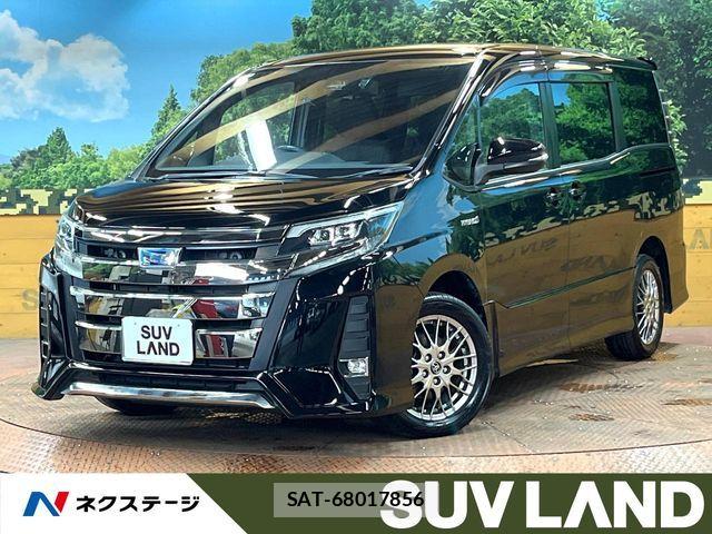 Toyota NOAH HYBRID 2017-07 8100868-0
