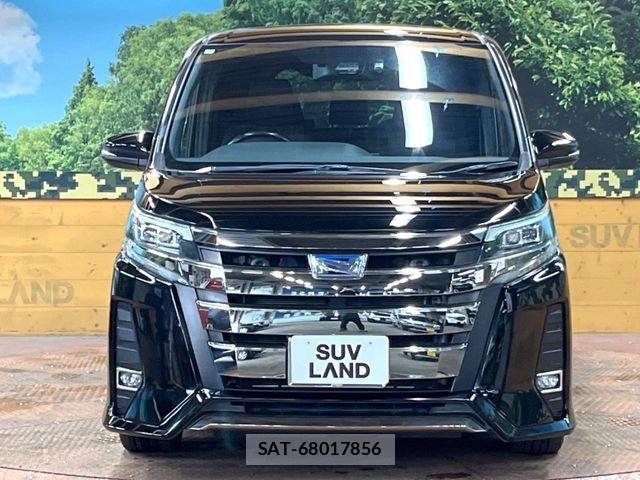 Toyota NOAH HYBRID 2017-07 8100868-13