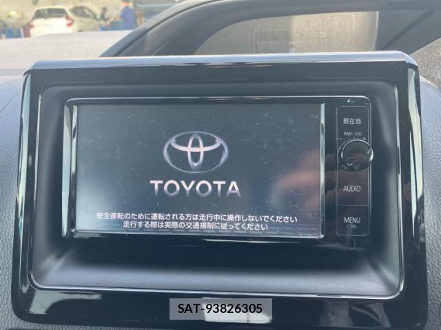 Toyota NOAH HYBRID 2015-10 8100876-16