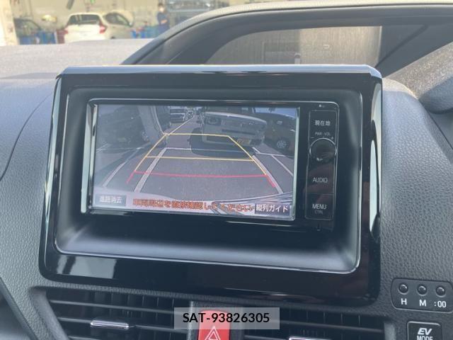 Toyota NOAH HYBRID 2015-10 8100876-20