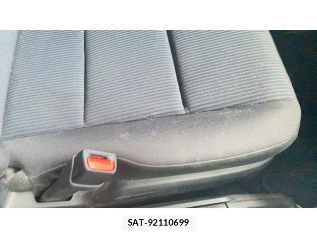Toyota NOAH HYBRID 2020-03 8100872-12