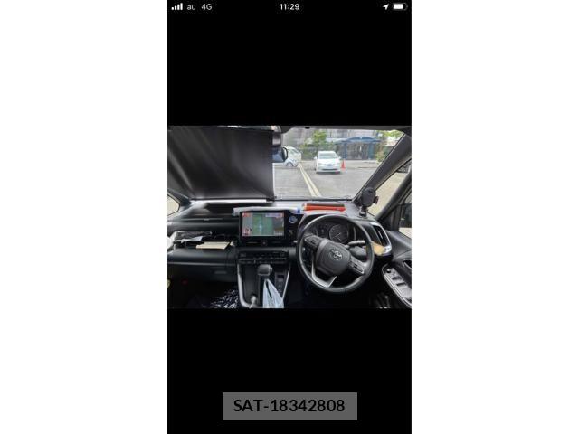 Toyota NOAH HYBRID 2022-04 8100867-5