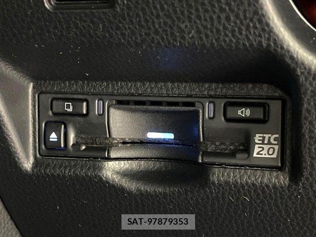 Toyota NOAH HYBRID 2023-10 8100862-6