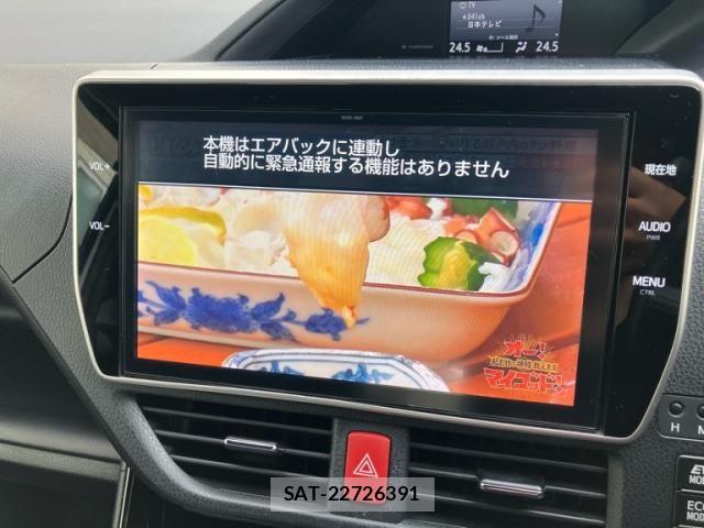 Toyota NOAH HYBRID 2018-09 8100874-22