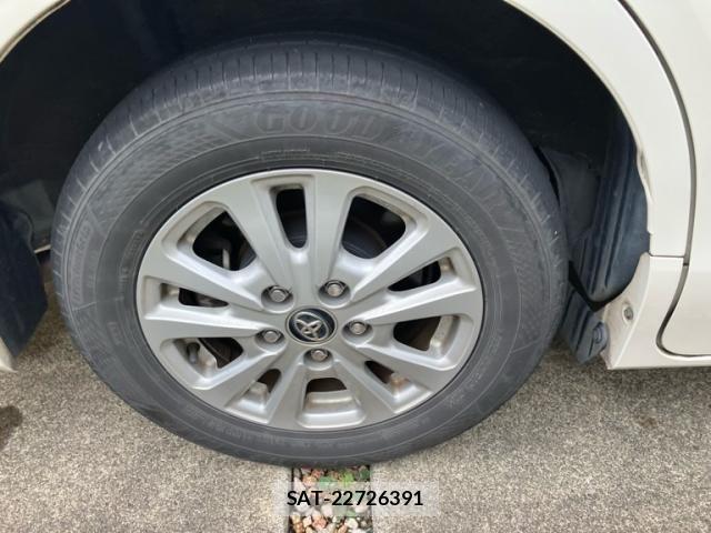 Toyota NOAH HYBRID 2018-09 8100874-7