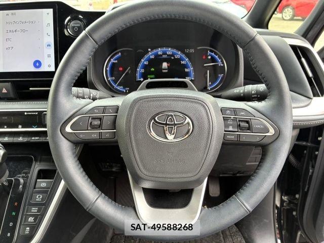Toyota NOAH HYBRID 2024-07 8100865-11