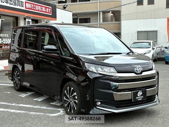 Toyota NOAH HYBRID 2024-07 8100865-7