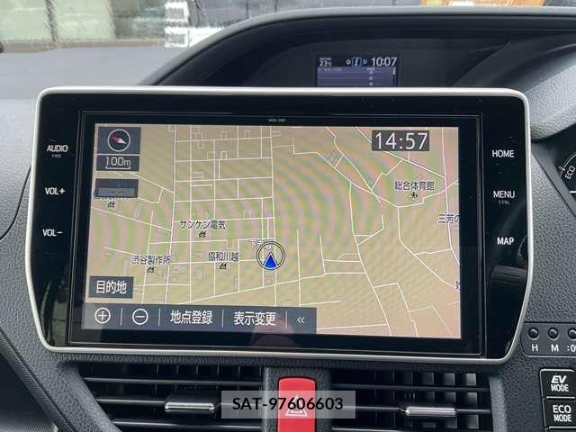 Toyota NOAH HYBRID 2019-06 8100871-13