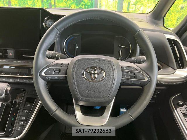 Toyota NOAH HYBRID 2024-12 8100863-11