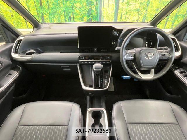 Toyota NOAH HYBRID 2024-12 8100863-1