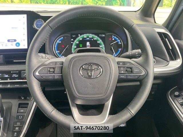 Toyota NOAH HYBRID 2023-08 8131648-11