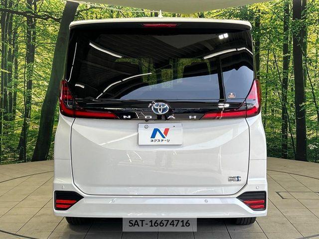 Toyota NOAH HYBRID 2024-09 8131645-11