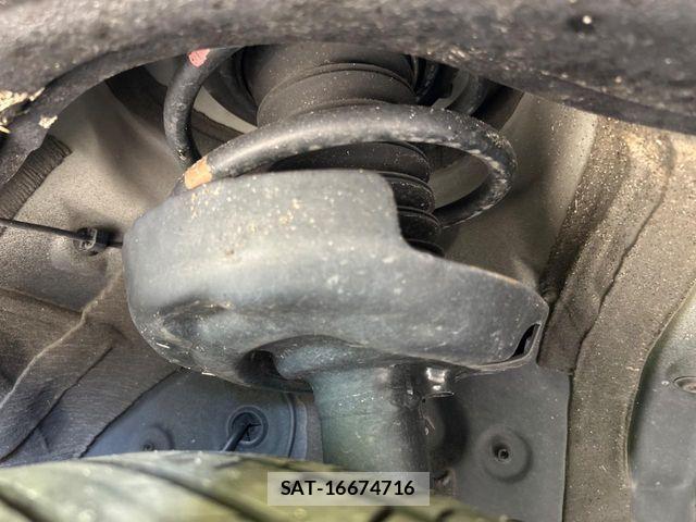 Toyota NOAH HYBRID 2024-09 8131645-16