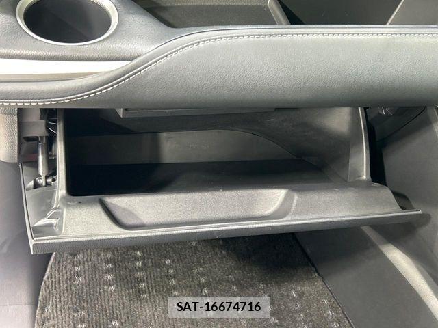 Toyota NOAH HYBRID 2024-09 8131645-17