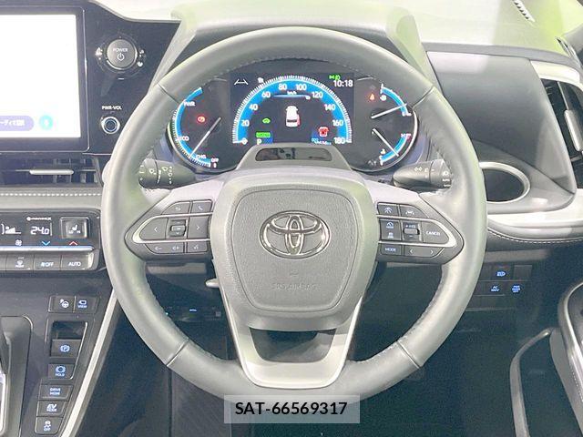 Toyota NOAH HYBRID 2024-07 8146328-11