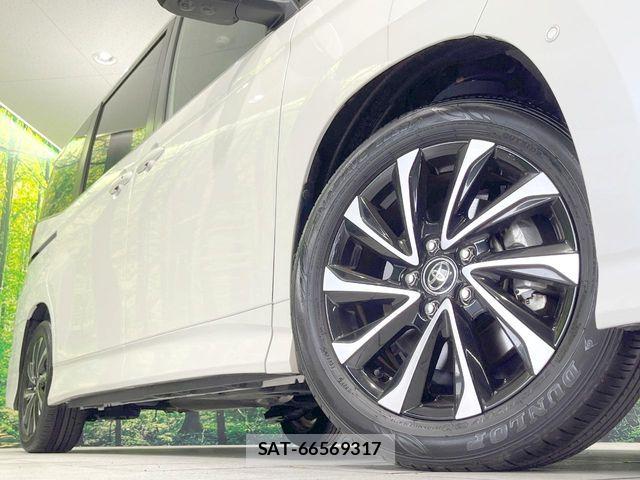 Toyota NOAH HYBRID 2024-07 8146328-13