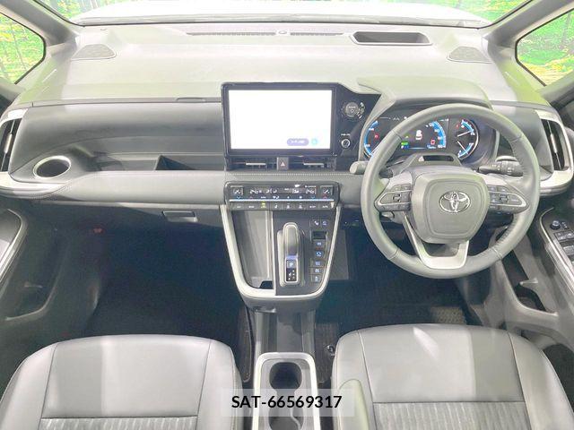 Toyota NOAH HYBRID 2024-07 8146328-1