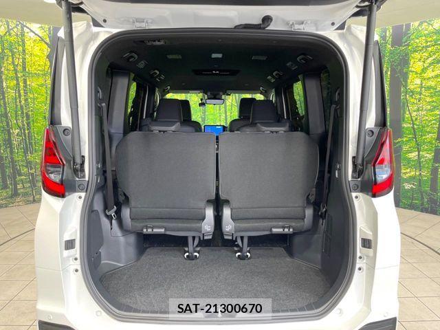 Toyota NOAH HYBRID 2024-09 8146325-10