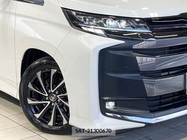 Toyota NOAH HYBRID 2024-09 8146325-12