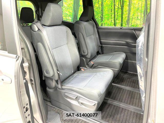 Toyota NOAH HYBRID 2026-06 8158918-8